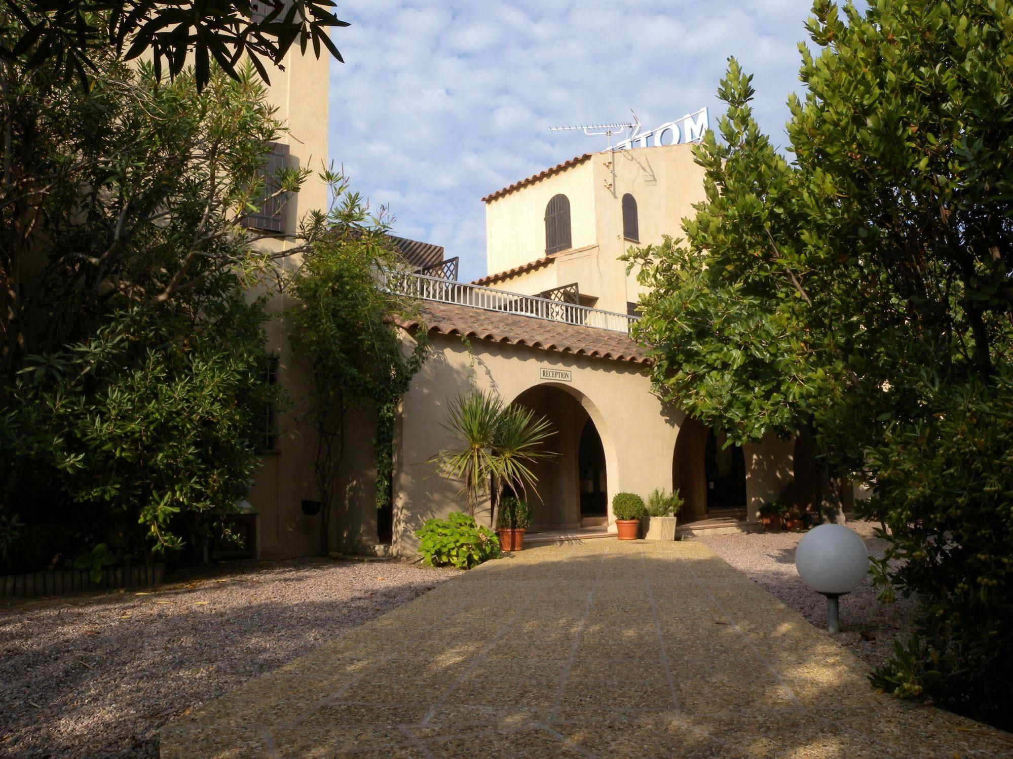 Motel Le Vieux Moulin L'Ile-Rousse  Exterior photo